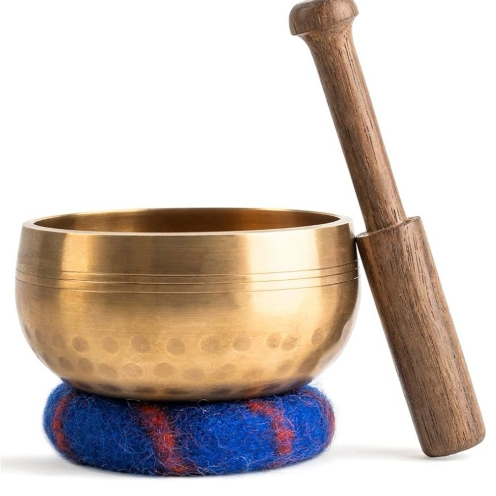 Hand-Hammered Gold Singing Bowl with Mallet - Picture 4 of 4
